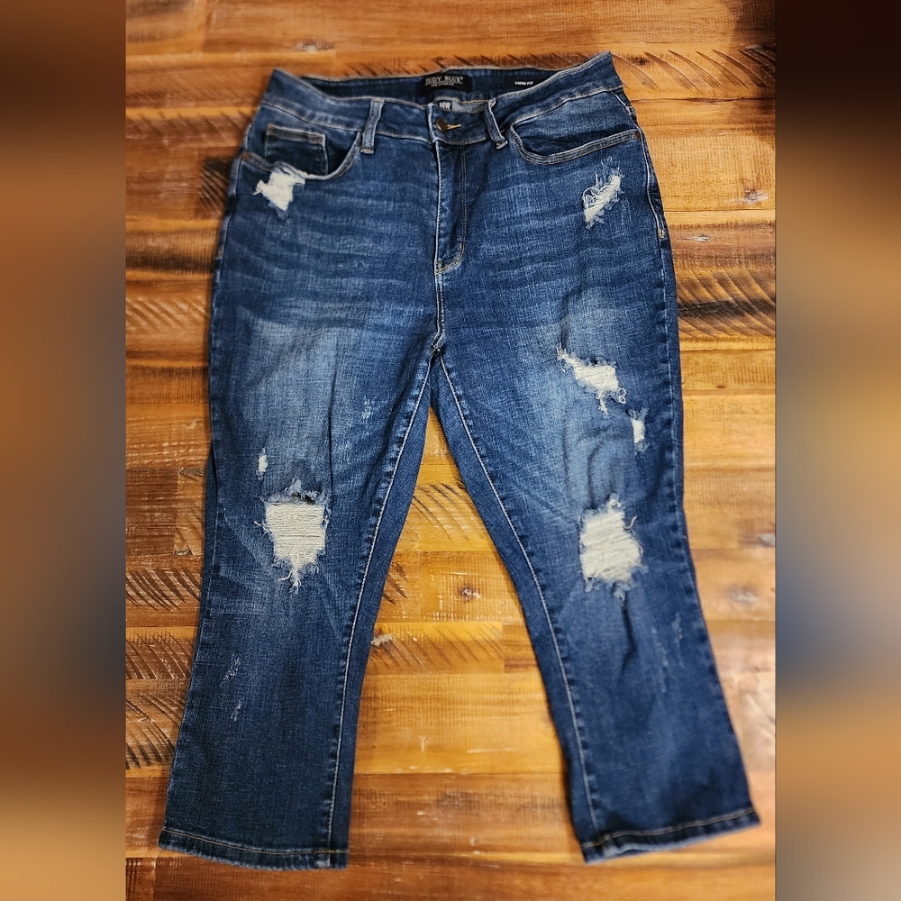 Judy Blue Capris!!! Used, but in good condition!